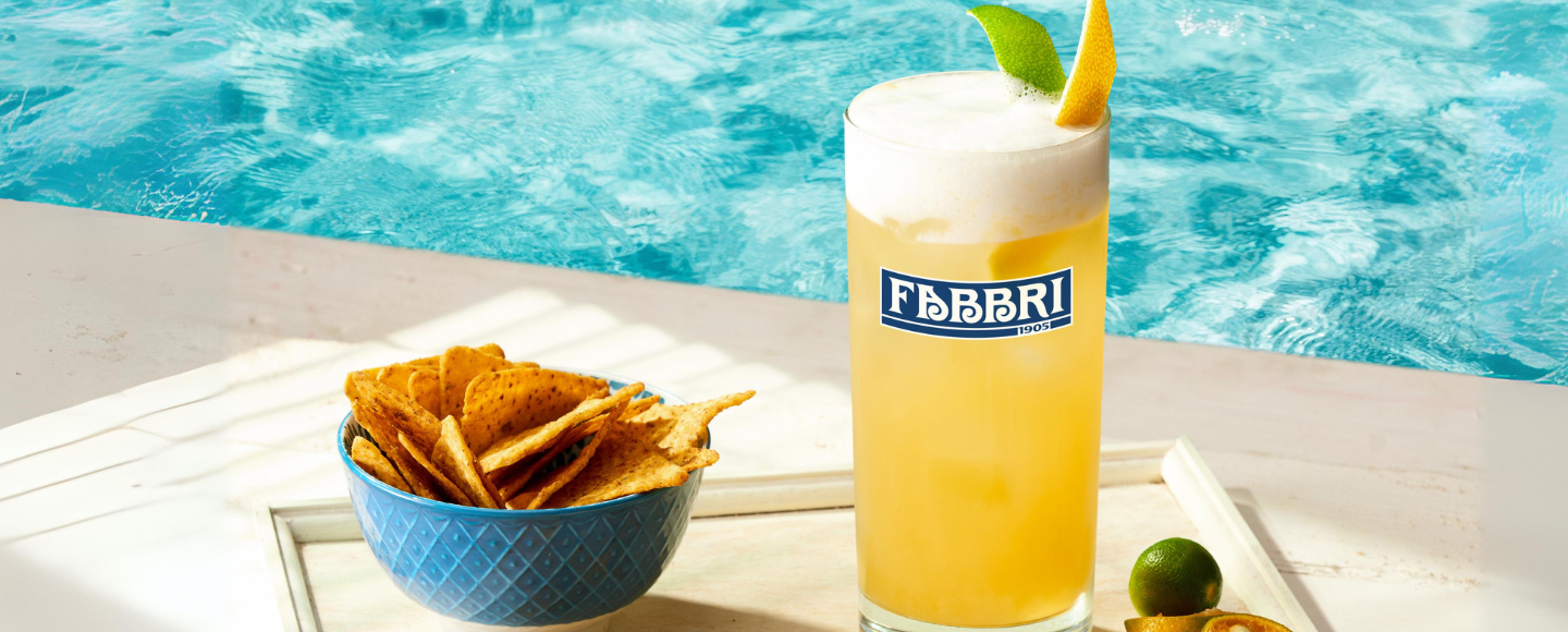 Ready for a special aperitif? Discover Fabbri recipes to surprise your customers, even with beer.